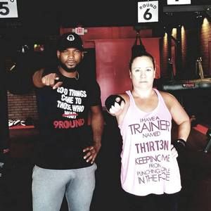 Meet your Posher, Lisa